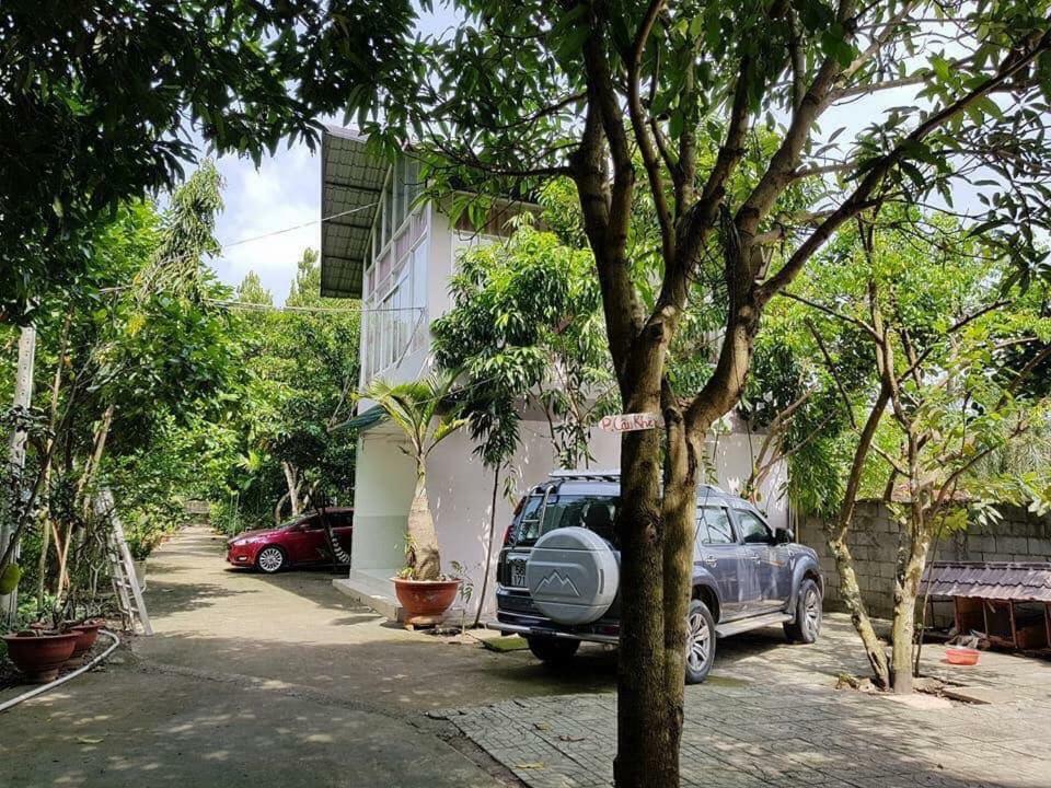 Linda Mini Khách sạn